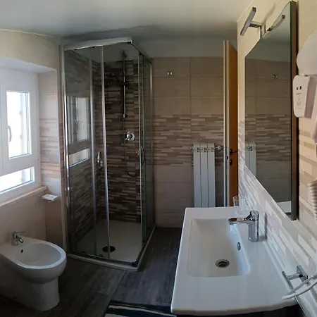 La Mansarda Di Andrew Prázdninový dům *