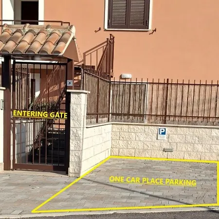 La Mansarda Di Andrew Vakantiehuis Ciampino